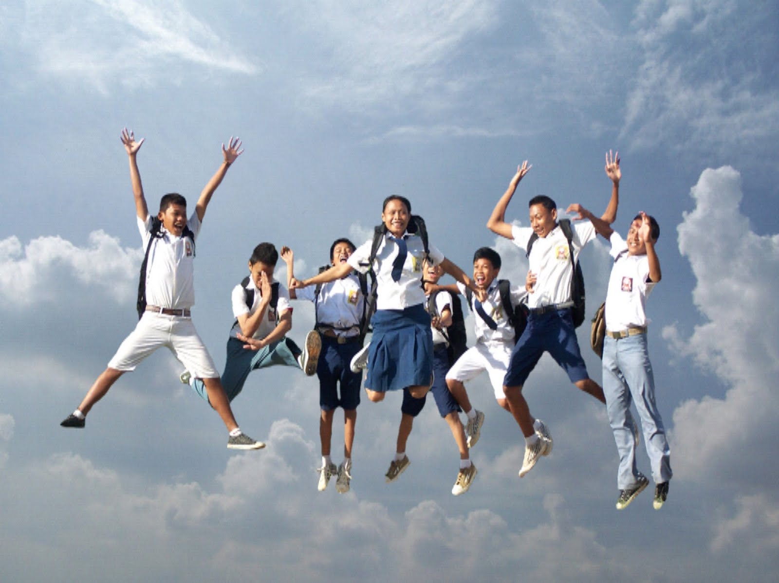 Kisah Sukses Pelajar Indonesia Menjuarai Kompetisi 